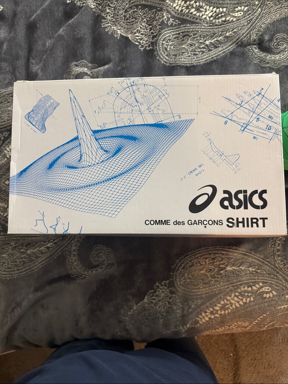 Asics x Comme des Garcons Shirt Collaboration All-Green Mesh Running Sneaker - Picture 5 of 6